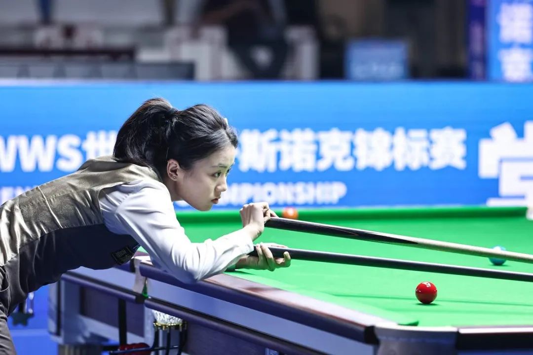 在逆风与压
