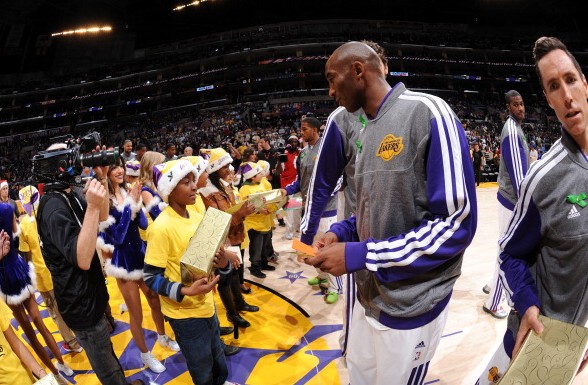 展现出全面 展现出全面