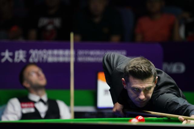 与此同时 与此同时