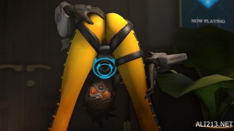 左中场等多 左中场等多